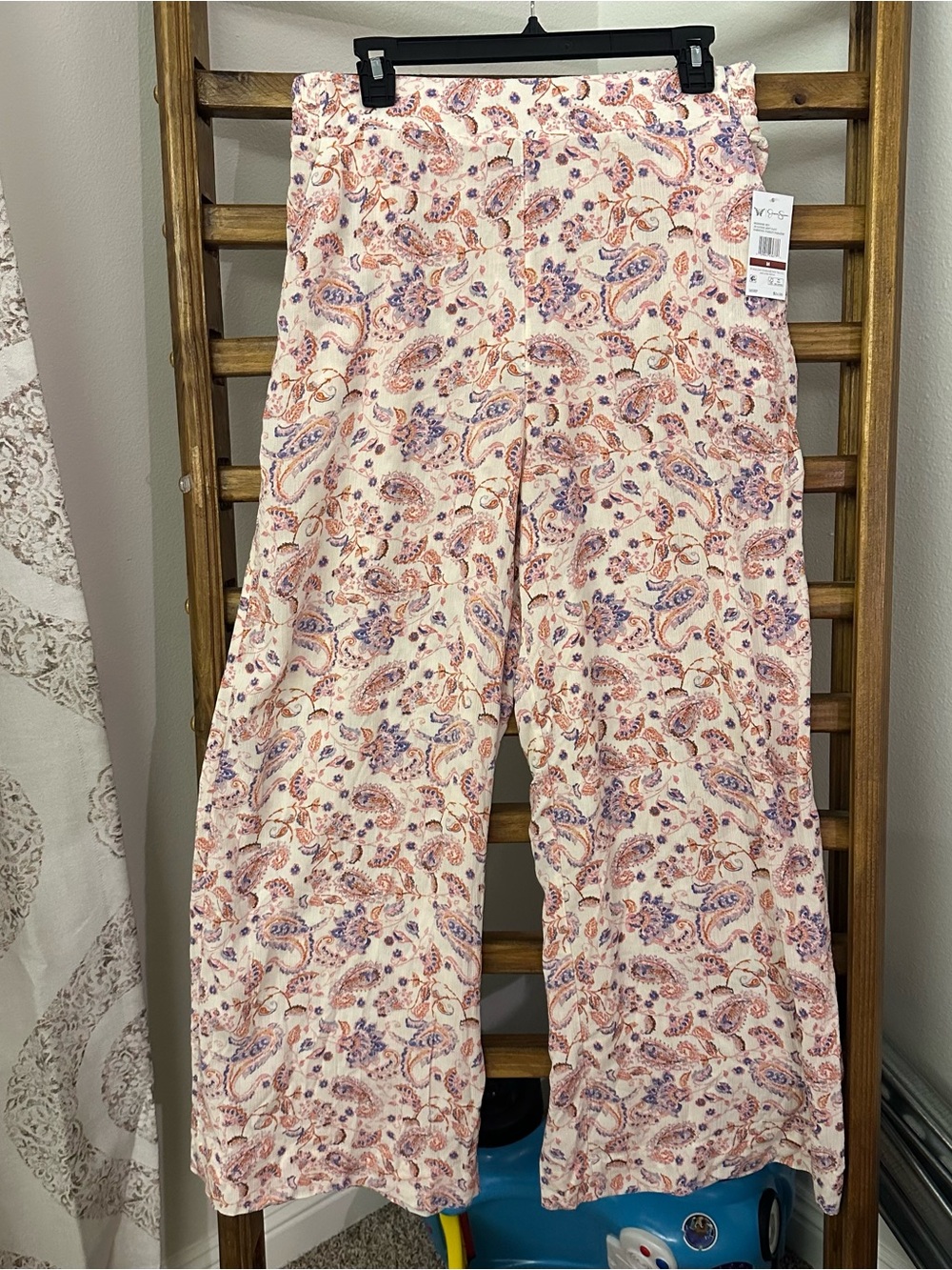 Jessica Simpson Cream Paisley Soft Lounge Pants with Pink & Lavender Accents